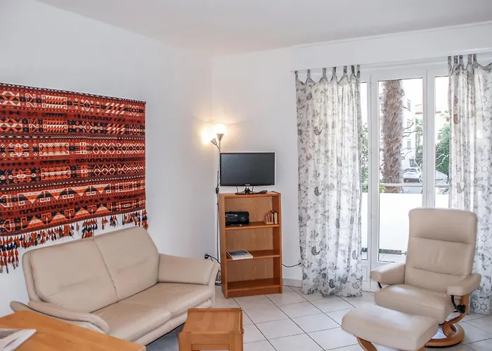 App- 5 By Interhome * アスコナ